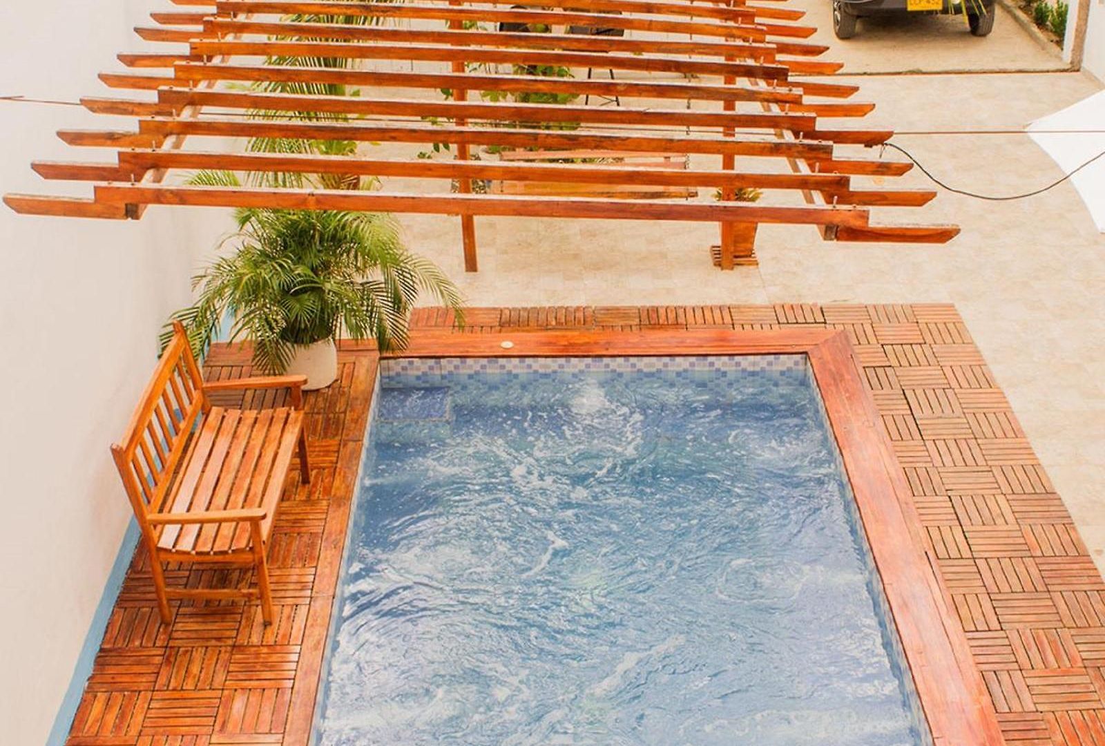 In Guest - Hb8 Quadruple With Shared Bathroom * Cartagena